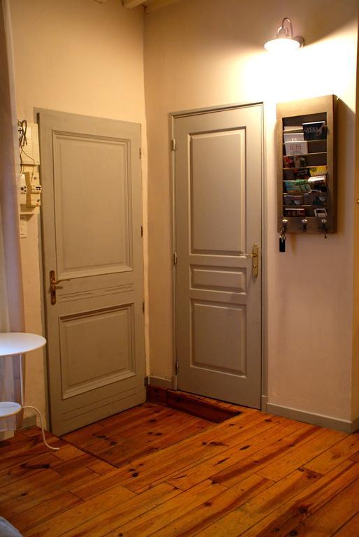 Lou Magnan Apartment LʼIsle-sur-la-Sorgue Cameră foto
