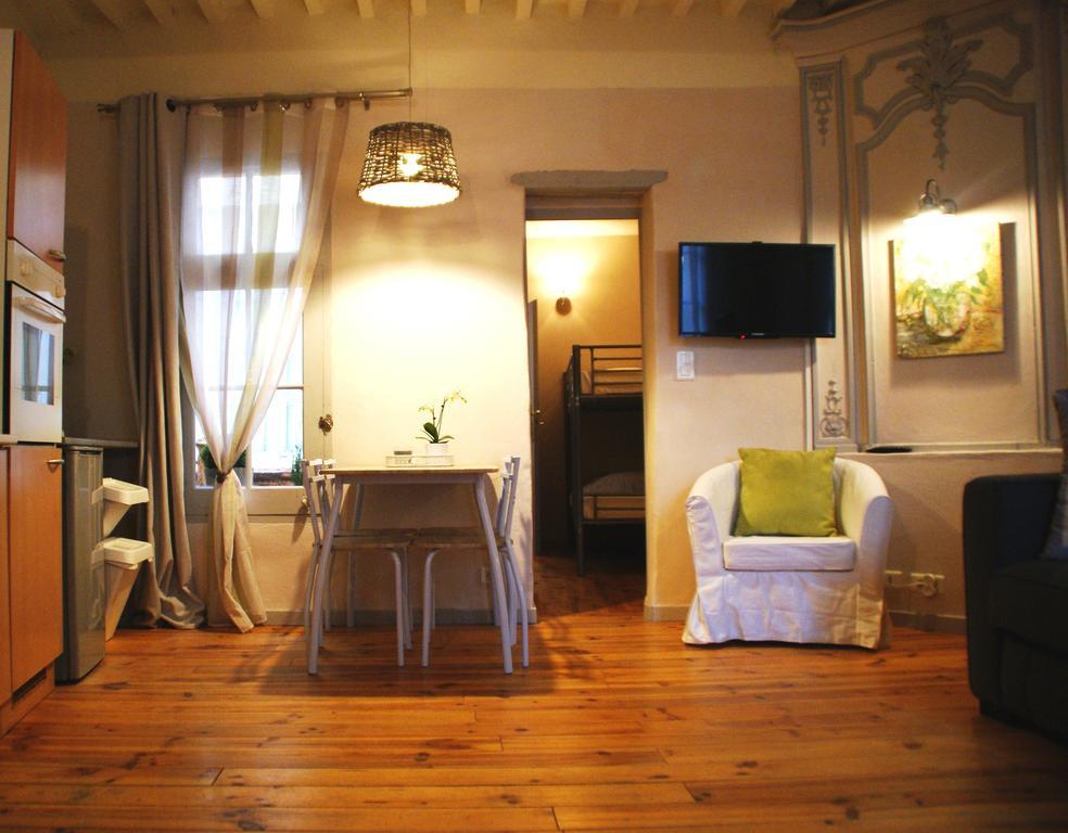 Lou Magnan Apartment LʼIsle-sur-la-Sorgue Cameră foto